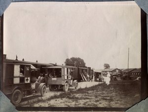 Første Verdenskrig 1914-1918: Vaccination af soldater af franske Røde Kors-sygeplejersker på Saint Gilles (Saint-Gilles) station i Den Engelske Kanal, Nedre Normandiet (Nedre Normandiet), Frankrig. Anonym fotografering juni 1917. Privat samling, Stella. af Anonymous Anonymous