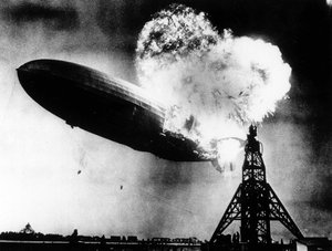 Hindenburg-katastrofen 6. maj af Anonymous Anonymous