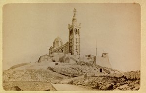 Byen Marseille og dens omgivelser omkring 1885 -1890: Notre Dame de la garde, Privat samling af Anonymous Anonymous