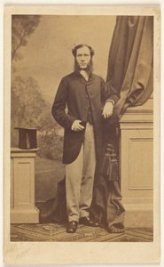 [Uidentificeret mand med lange koteletter, stående]. af Antoine Claudet