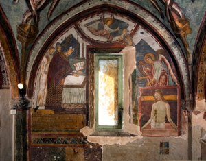 Til venstre indvier pave Gregoire IX, dengang eveque for byen Ostia, kapellet (12. århundrede) til højre, Pieta, fresko senere lavet af Antonio Aquili dit Antoniazzo Romano (aktiv omkring 1461-1508) 15. århundredes kapel i St. Gregoire, Monaste