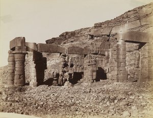 Tempel ved Gerf Hussein, udsigt mod nordøst, der viser templets forgård