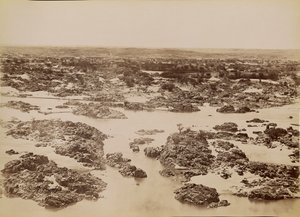 [Udsigt over den første katarakt] / [Vue de la Premiere Cataracte] af Antonio Beato