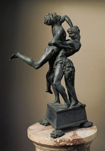 De tolv værker af Hercules: "" Heracles (Hercules) Lift the Giant Ante"" Bronzeskulptur af Antonio Benci kaldet Le Pollaiolo (Pollaiuolo) (1431-1498) 1475 Dim. 45 cm Museo del Bargello, Firenze af Antonio Pollaiuolo