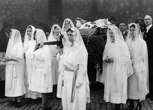 Påskeritualer: velsignelse af lammene i Sant Agnese fuori le Mura, Rom, ca. 1940-46 (gelatine sølvtryk)