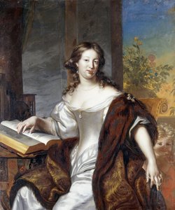 Portræt af en dame, siddende trekvart længde, i hvid kjole og pelsforet kappe, 169-