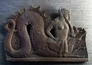 Det fabelagtige monster Skylla, som sammen med Charybde holdt Messinastrædet. Musee du Louvre, Paris. af Artist Unknown