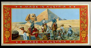 Turister ved pyramiderne i Egypten, etiket fra en fez-kasse, ca. 1914