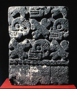 Tzompantli, sen postklassisk periode (1300-1521) (sten) af Aztec Aztec