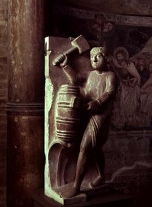 Cooper: August fra en statueret kalender over Månedens Arbejder, ca. 1200 (sten)