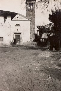 Album af første verdenskrig i Friuli-Venezia Giulia: kirken Soleschiano Manzano, 01-03/1916 (s/h-foto) af Bietti Bietti