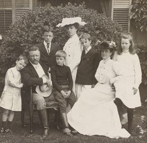 Præsident Theodore Roosevelt, hans kone Edith og familie af Brothers Pach