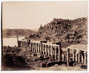Ruiner af Isis-templet i Egypten - fotografi af Zangali-brødrene, slutningen af det 19. århundrede