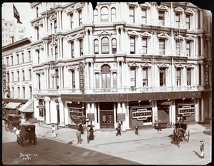 Gilsey House, Broadway og 29th Street, New York, 1906 (sølv gelatinetryk) af Byron Company
