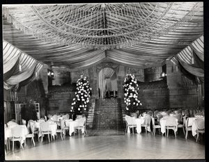 Receptionslokale på Ritz-Carlton Hotel, 1915 eller 1916 (sølv gelatinetryk)
