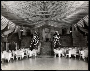 Receptionslokale på Ritz-Carlton Hotel, 1915 eller 1916 (sølv gelatinetryk)