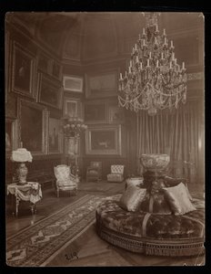 Mrs. William Astor-residensen, 5th Avenue og 34th Street, New York, 1894 (sølv gelatinetryk) af Byron Company