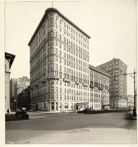 Udsigt over Hotel Embassy på Broadway og 70th Street, New York, 1921 (sølv gelatinetryk) af Byron Company