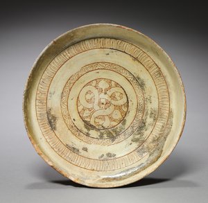 Dyb tallerken med dekorative mønstre, 1100-tal af Byzantine