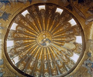 Tyrkiet, Istanbul, St. Frelsers Kirke i Chora (Hellig Frelser-in-Chora) (Kariye Camii). Sydkuppelen af narthexen med Kristus i midten. Byzantinsk kunst realiseret mellem 1315 og 1321. af Byzantine