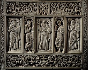 Byzantinsk kunst: ""Sankt Johannes Døberen og de fire evangelister"" ringere detalje af Chair of the Eveque of Ravenna Maximien (546-554) trone episkopal (cathedra) i elfenben, sandsynligvis realiserer en Konstantinopel Ravenna, Museo Arcivescovile (byzant af Byzantine School