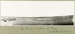 Vores skyttegrave foran Gaza, oktober 1917 af Capt. Arthur Rhodes