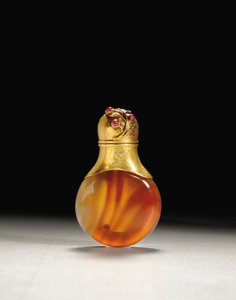 Duftflaske, arbejdsmestermærke af Erik Kollin, Sankt Petersborg, ca. 1890 af Carl Fabergé