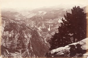 Vernal og Nevada Falls fra Glacier Point af Carleton E. Watkins