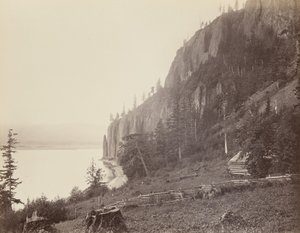 Kap Horn, Columbia-floden, 1867 (foto) af Carleton Emmons Watkins