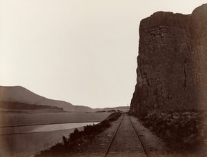 Kap Horn nær Celilo, 1867. af Carleton Emmons Watkins