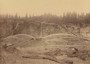 Malakoff Diggins, North Bloomfield, Nevada County, 1871. af Carleton Emmons Watkins