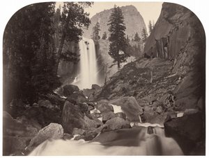 Piwyac, Vernal Fall, 300 fod, Yosemite, 1861. af Carleton Emmons Watkins