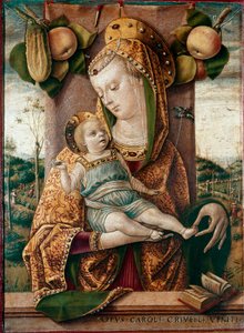 Jomfru og barn Bag dem æbler og en agurk, bund en åben bog (bibel). Tempera på træ af Carlo Crivelli (1430/35-1494/1500)