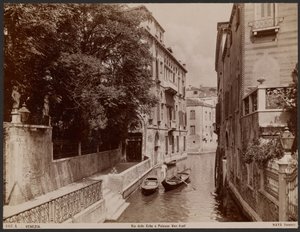 Rio delle Erbe og Palazzo Van-Axel af Carlo Naya