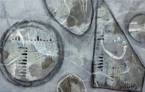 Strukturerede grå former af Carolina Gårdheim