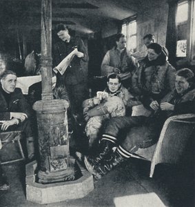 Ved beredskab, 1941 af Cecil Beaton