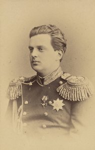 Vladimir Alexandrovitch de Russie - Portræt af storhertug Vladimir Alexandrovich af Rusland (1847-1909), af Bergamasco, Charles (Karl) (1830-1896). Albumin Photo, ca 1865. Russisk Stats Film- og Fotoarkiv, Krasnogorsk