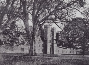 Knole, West Front (s/h foto) af Charles Essenhigh Corke