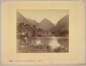 Tahiti. Taubira -floden (Taïarapu -halvøen). af Charles Gustave Spitz