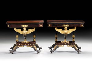 To klassiske udskårne kortborde, ca. 1815 (pakkeforgyldt palisander) af Charles Honore Lannuier