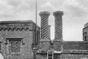 Gamle skorstene af Charles Latham