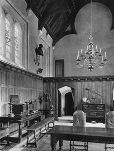Den store sal: Nordsiden af Charles Latham