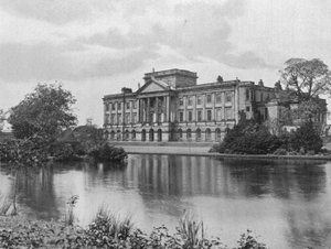 Lyme Hall af Charles Latham