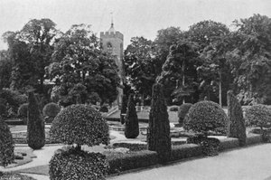 The East Terrace Walk af Charles Latham