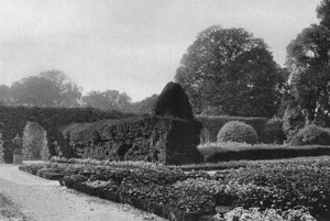 Den gamle have (s/h foto) af Charles Latham