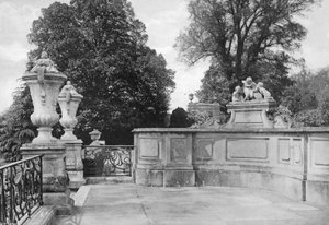 West End af South Terrace af Charles Latham