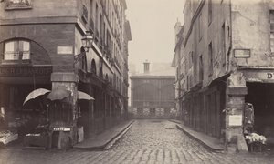 Rue du Contrat-Social, rue de la Tonnellerie, 1864-1865. af Charles Marville