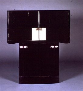 Skrivebord for Hill House, Helensburgh (lukket) (se 71065) af Charles Rennie Mackintosh