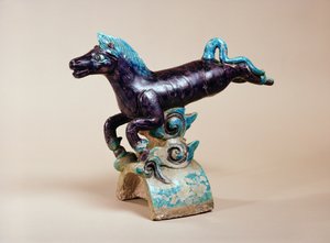 Ridge flise med flyvende hest design, Ming (keramik)