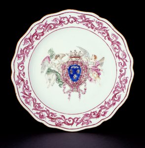 Rose Famille middagstallerken med Frankrigs våben, Qianlong periode (1736-95) ca. 1765 (porcelæn)